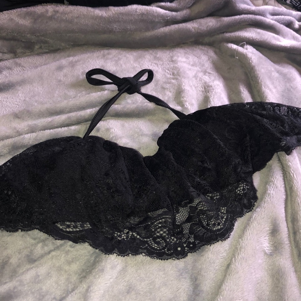 Padded Lace Swimsuit Top